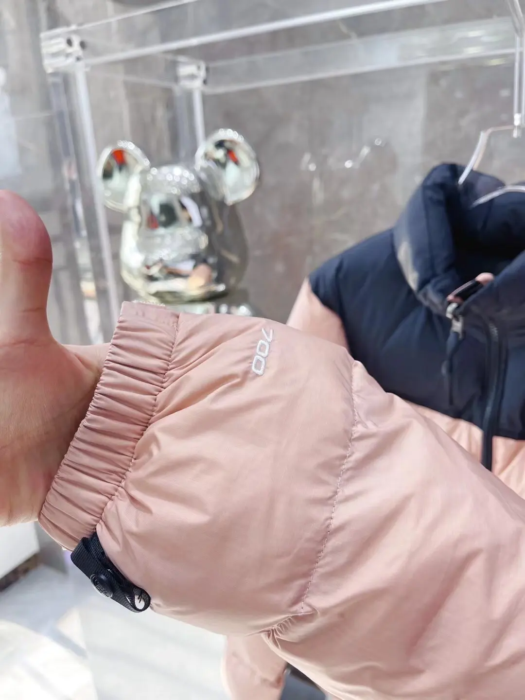 1996 Retro Nuptse Down Jacket D37020758 — view 5