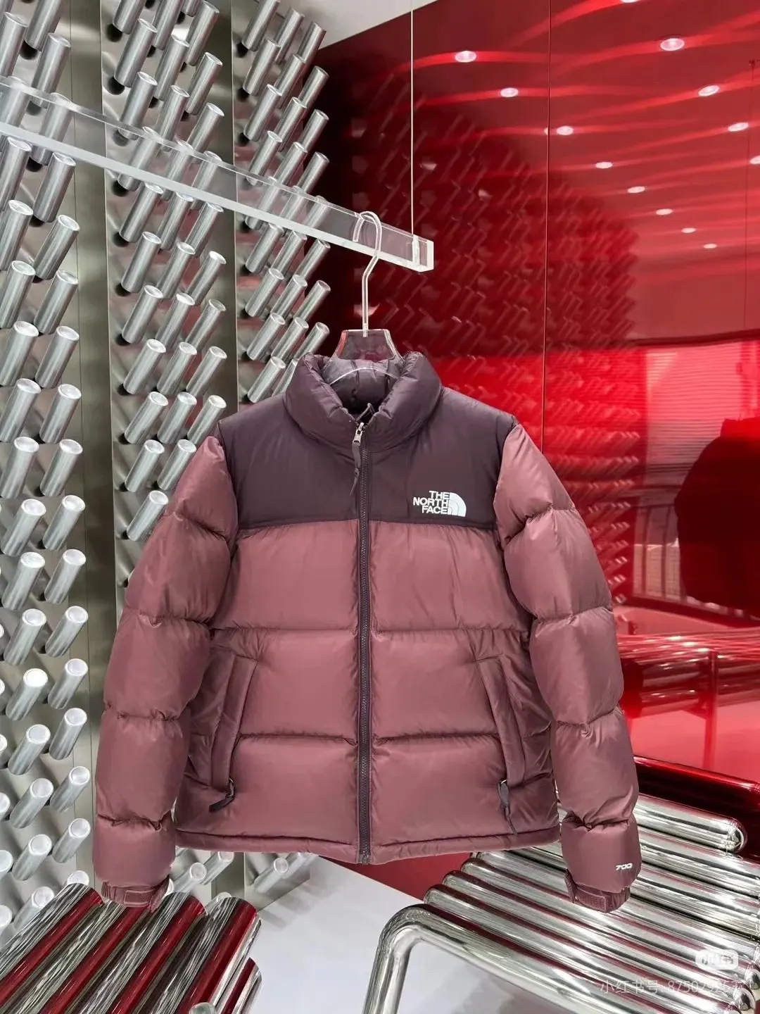 1996 Retro Nuptse Down Jacket D37020761