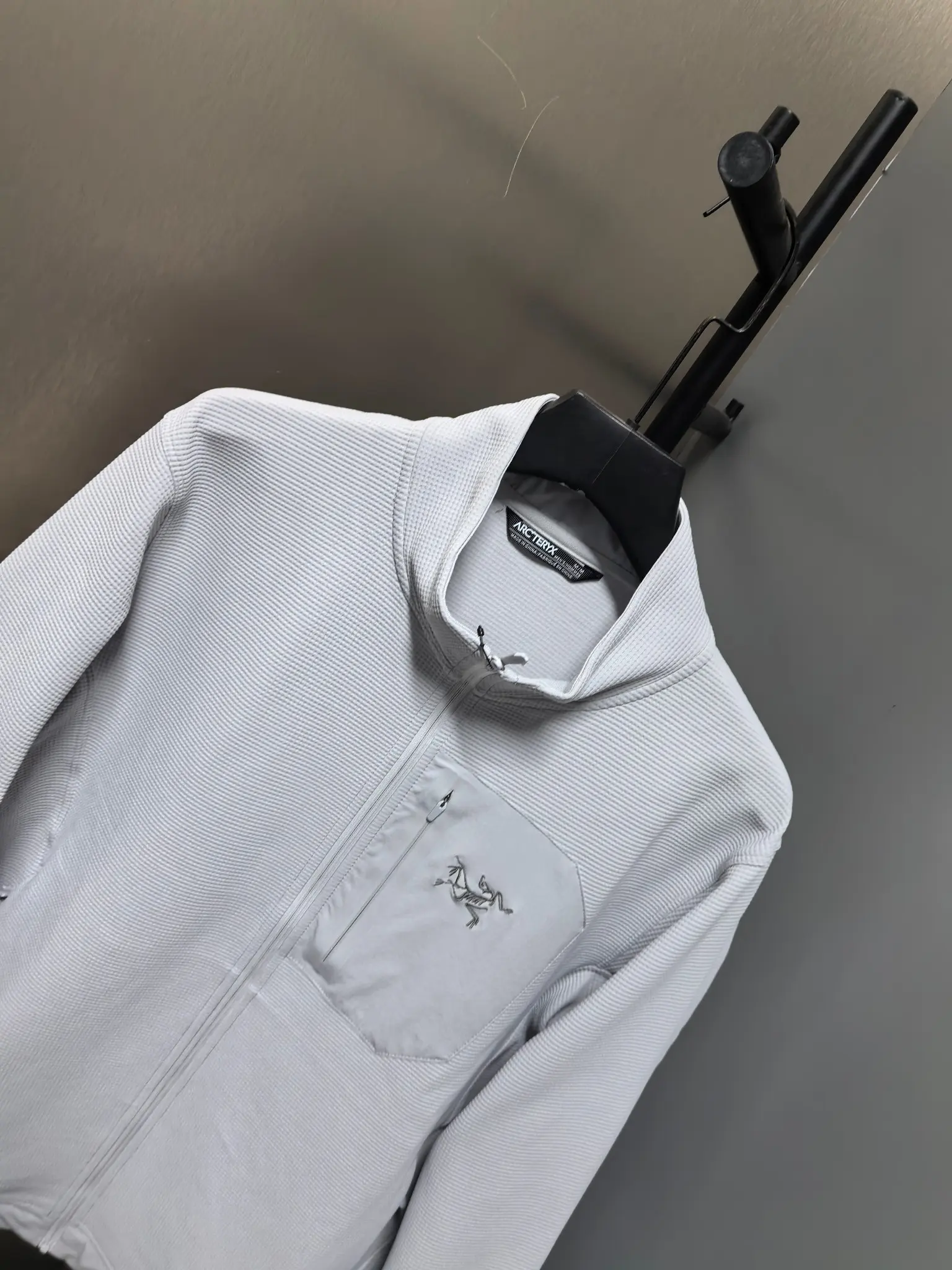 Waffle-Knit Zip-Up Performance Jacket D37020831 — view 7