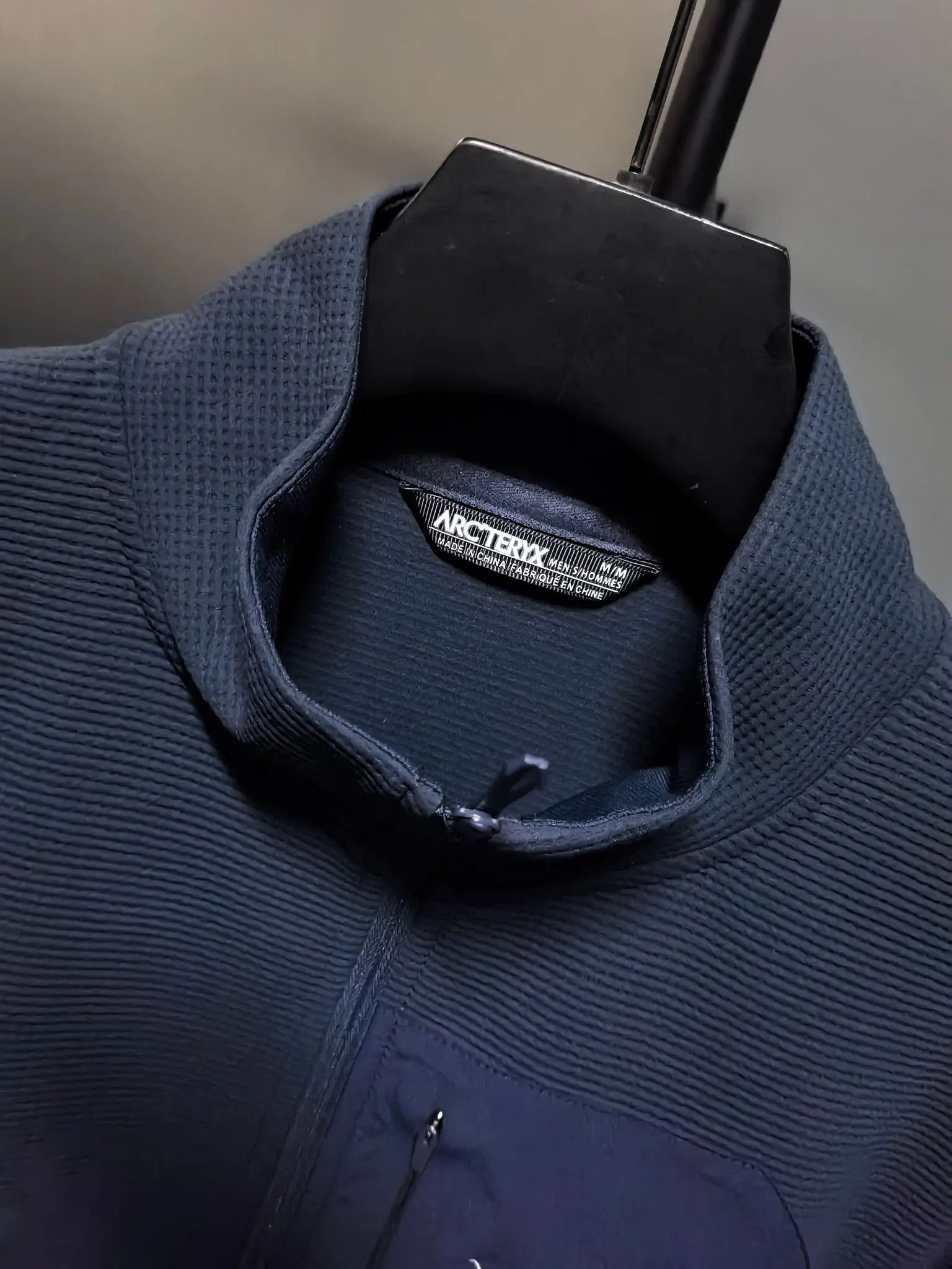 Waffle-Knit Zip-Up Performance Jacket D37020832 — view 4