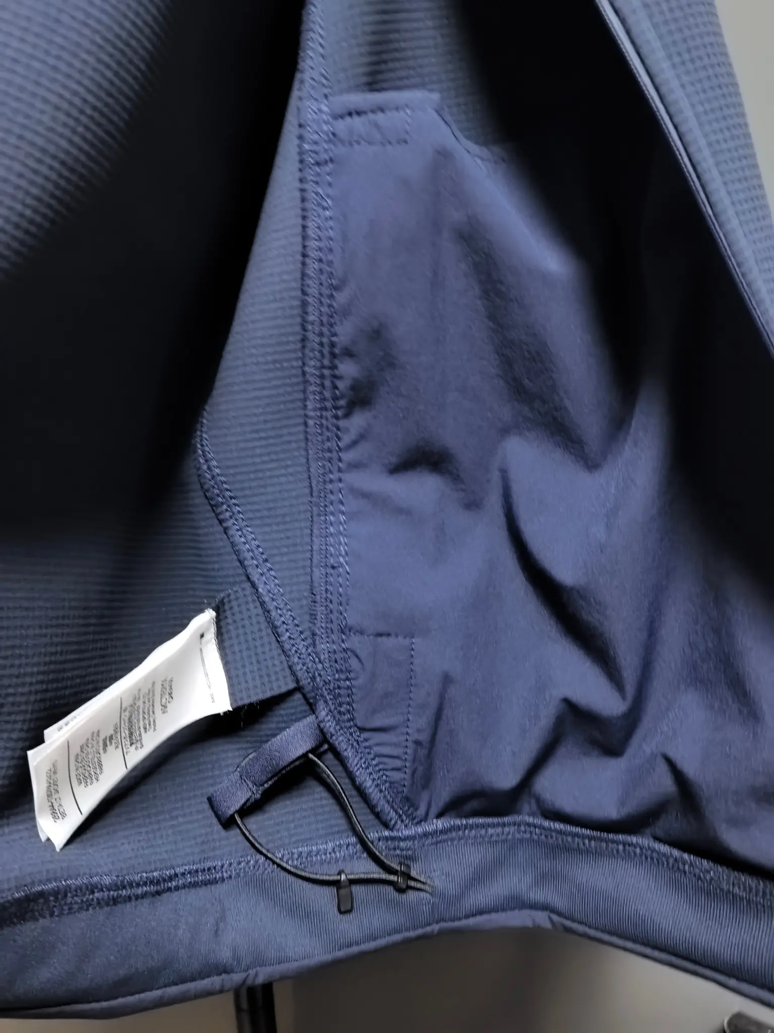 Waffle-Knit Zip-Up Performance Jacket D37020832 — view 9