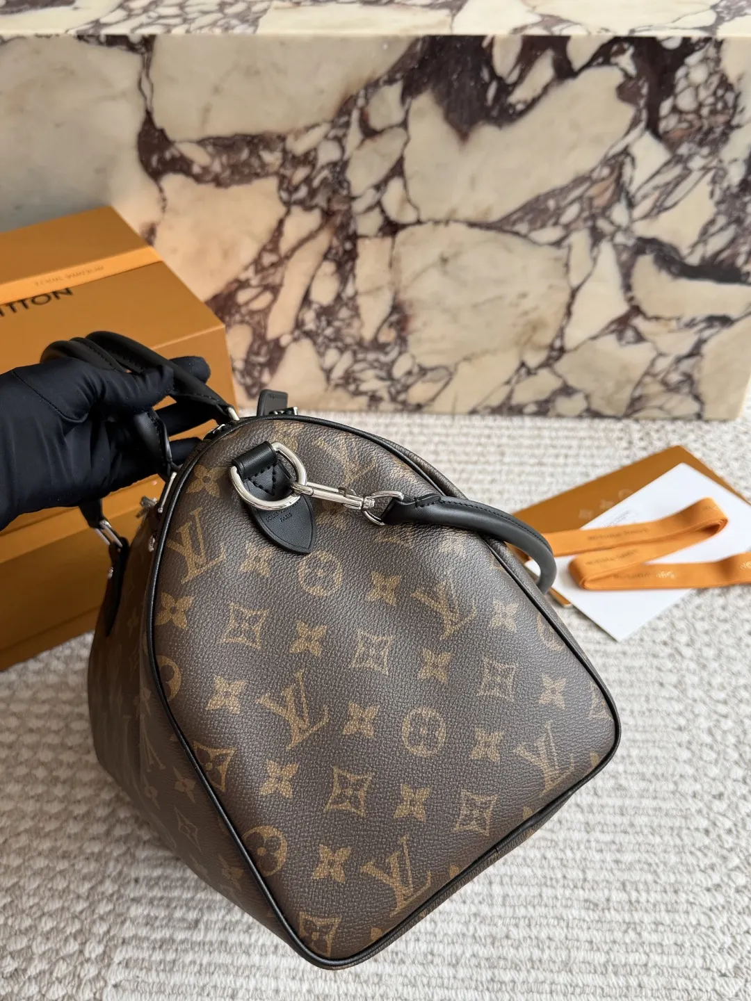 Speedy 30 Monogram Canvas Bandoulière Bag D37018045 — view 5