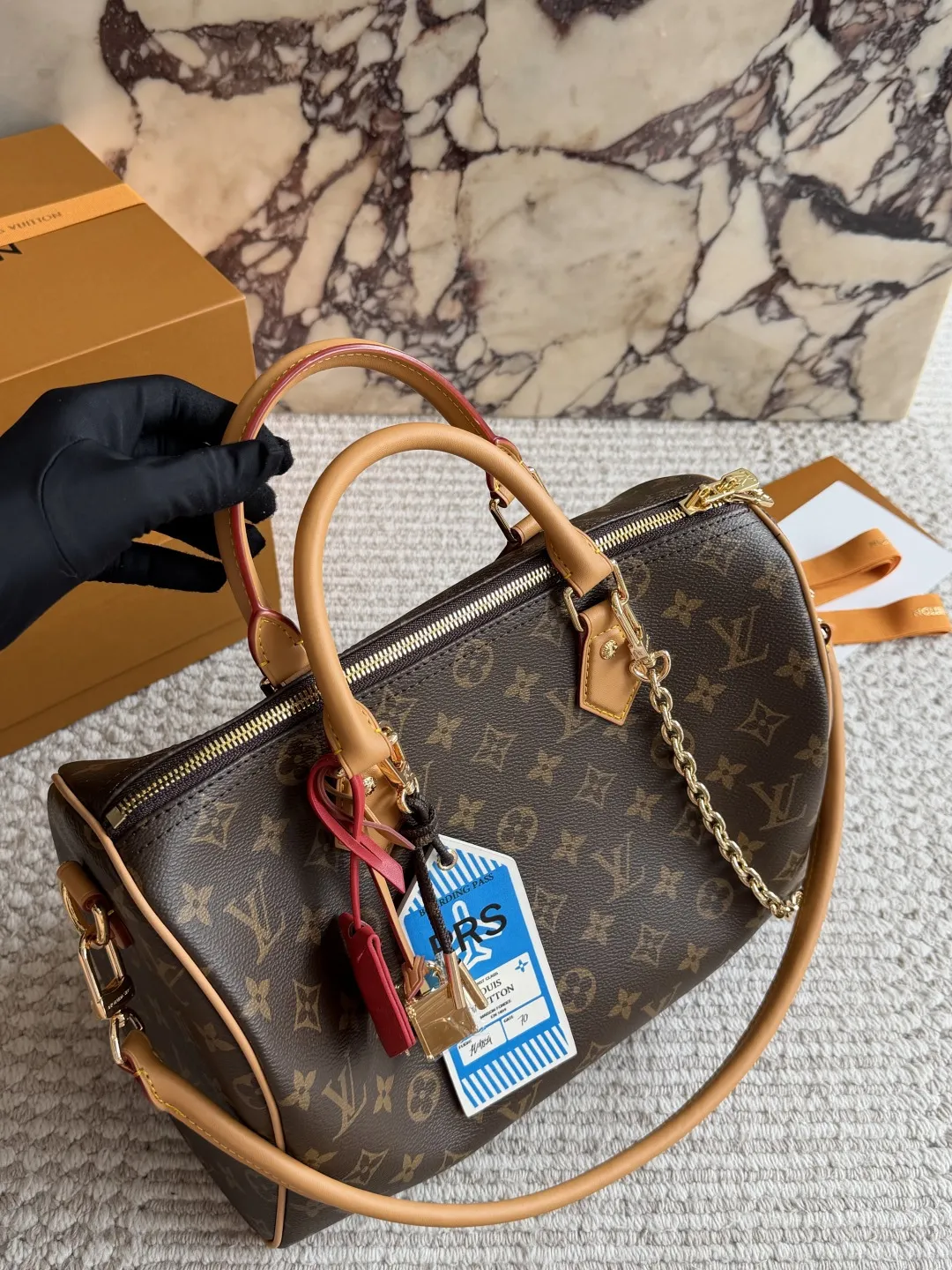 Speedy 30 Monogram Canvas Bandoulière Bag D37018045 — view 11