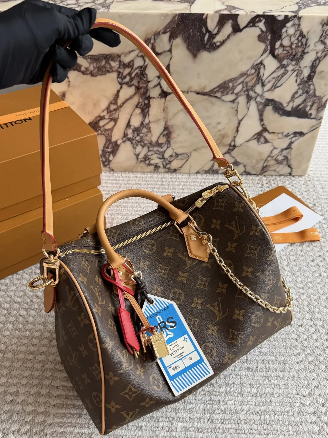 Speedy 30 Monogram Canvas Bandoulière Bag D37018045 — view 13