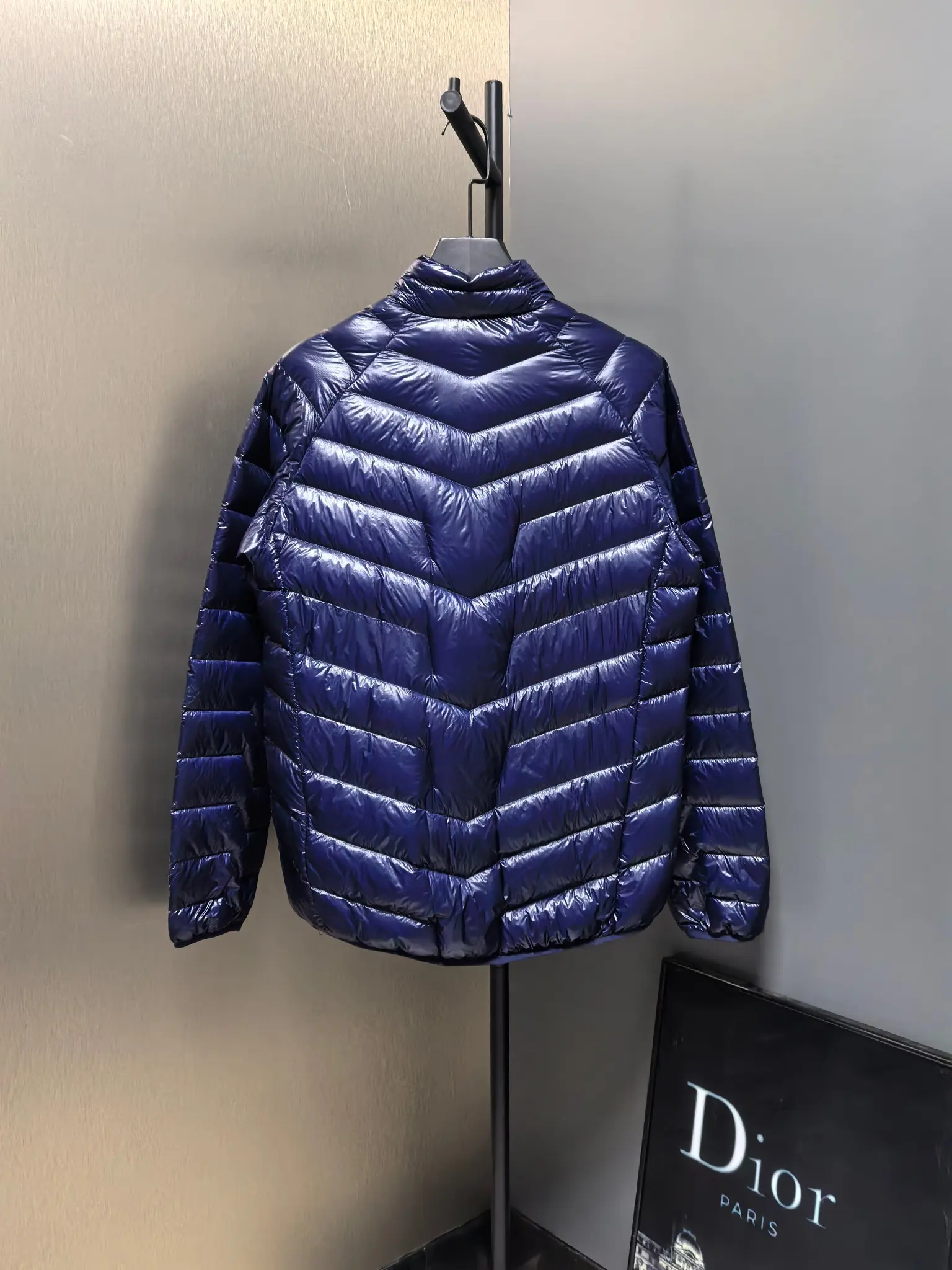 GT Zero 900-Fill Lightweight Down Jacket D38015180 — view 7