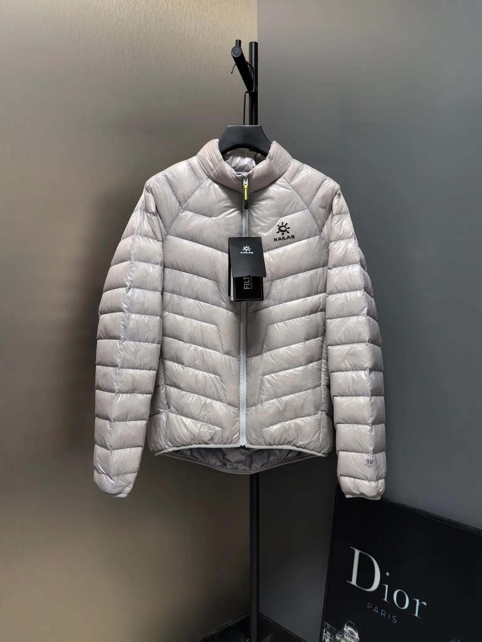 GT Zero 900-Fill Lightweight Down Jacket D38015181