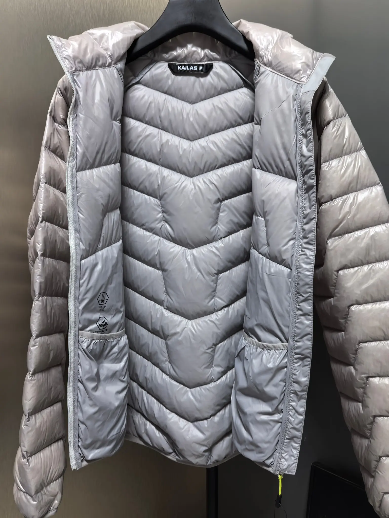 GT Zero 900-Fill Lightweight Down Jacket D38015181 — view 8
