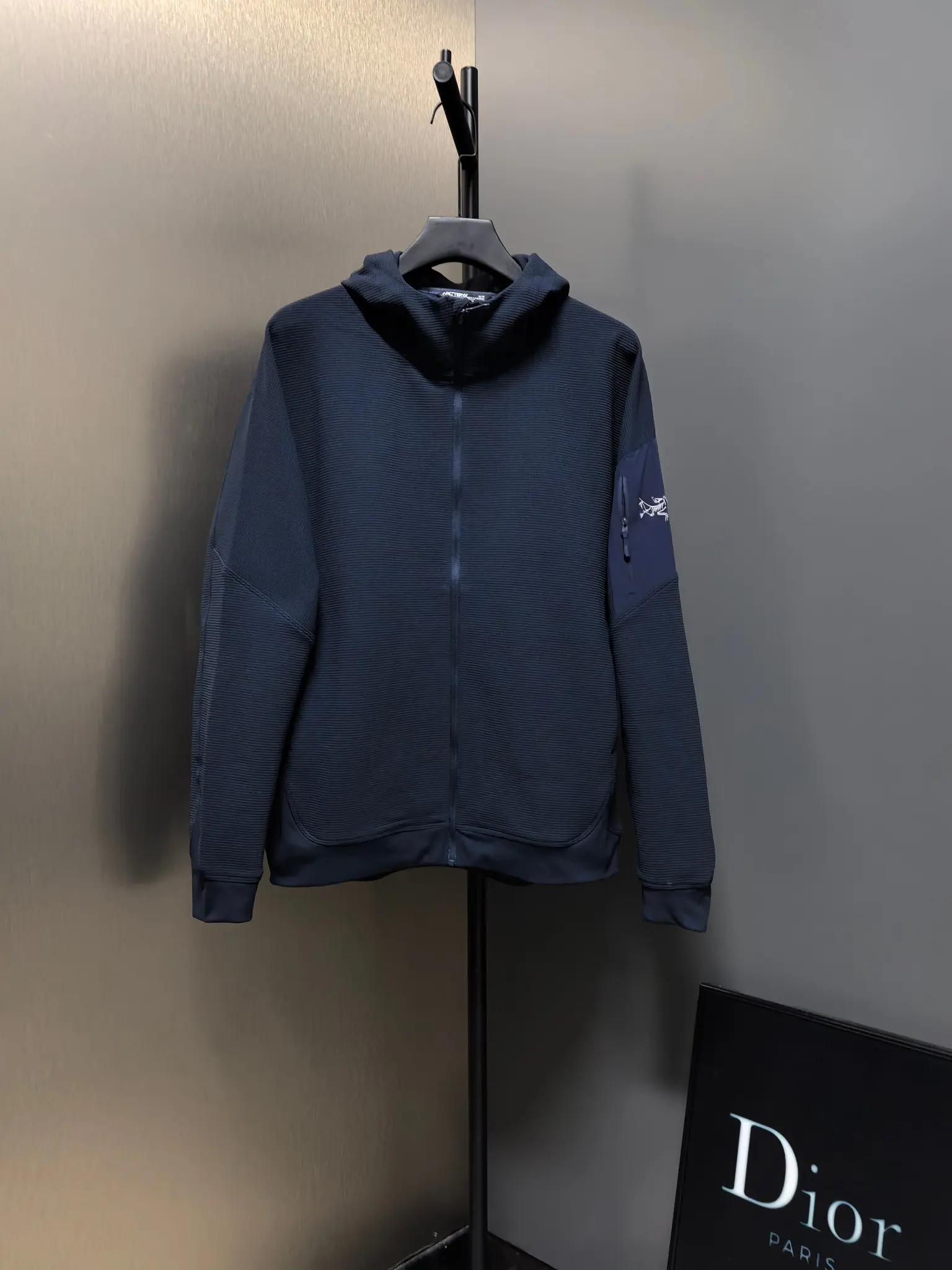 Waffle-Knit Zip-Up Hooded Jacket D38020829