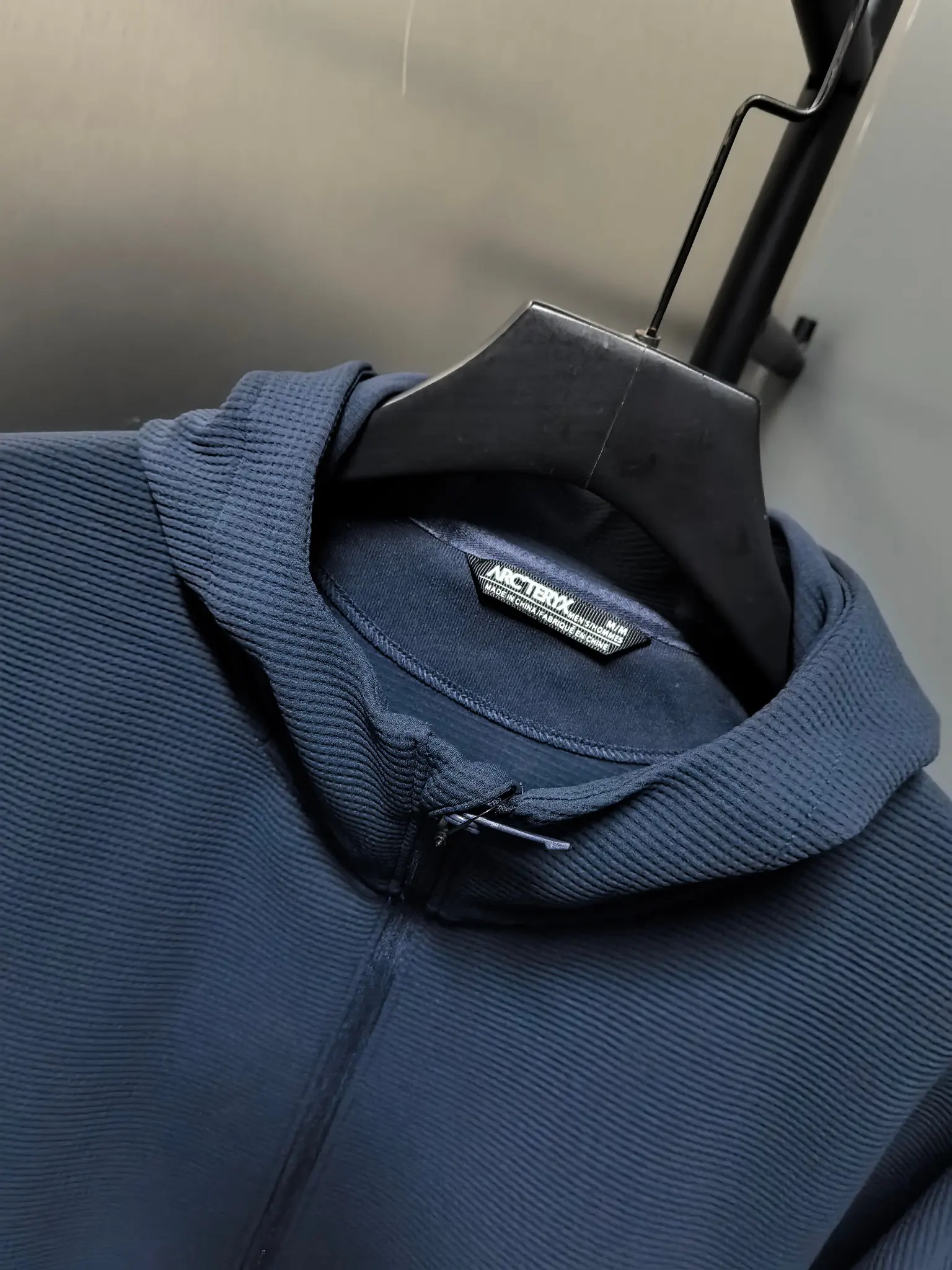 Waffle-Knit Zip-Up Hooded Jacket D38020829 — view 6