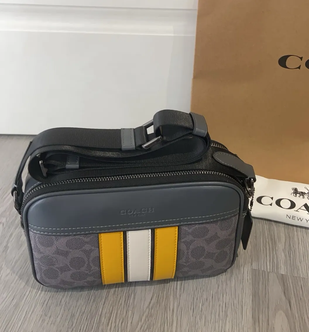 Graham Striped Camera Bag D38018076 — view 3