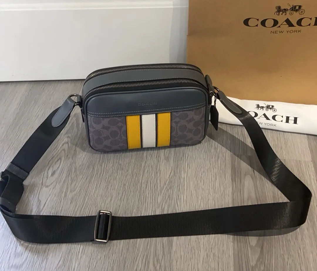Graham Striped Camera Bag D38018076 — view 4
