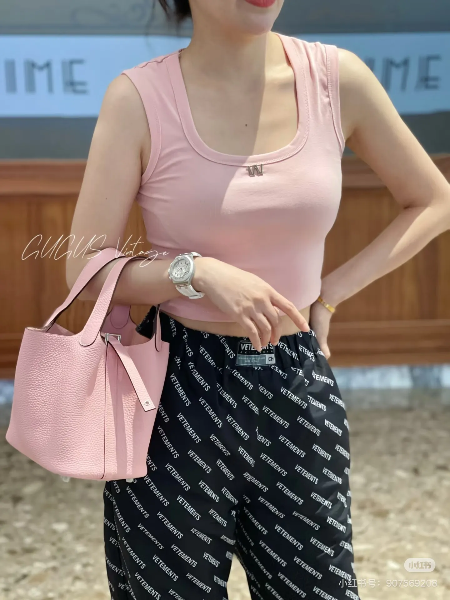 Picotin 18 Grained Leather Bucket Bag D38518272 — view 3