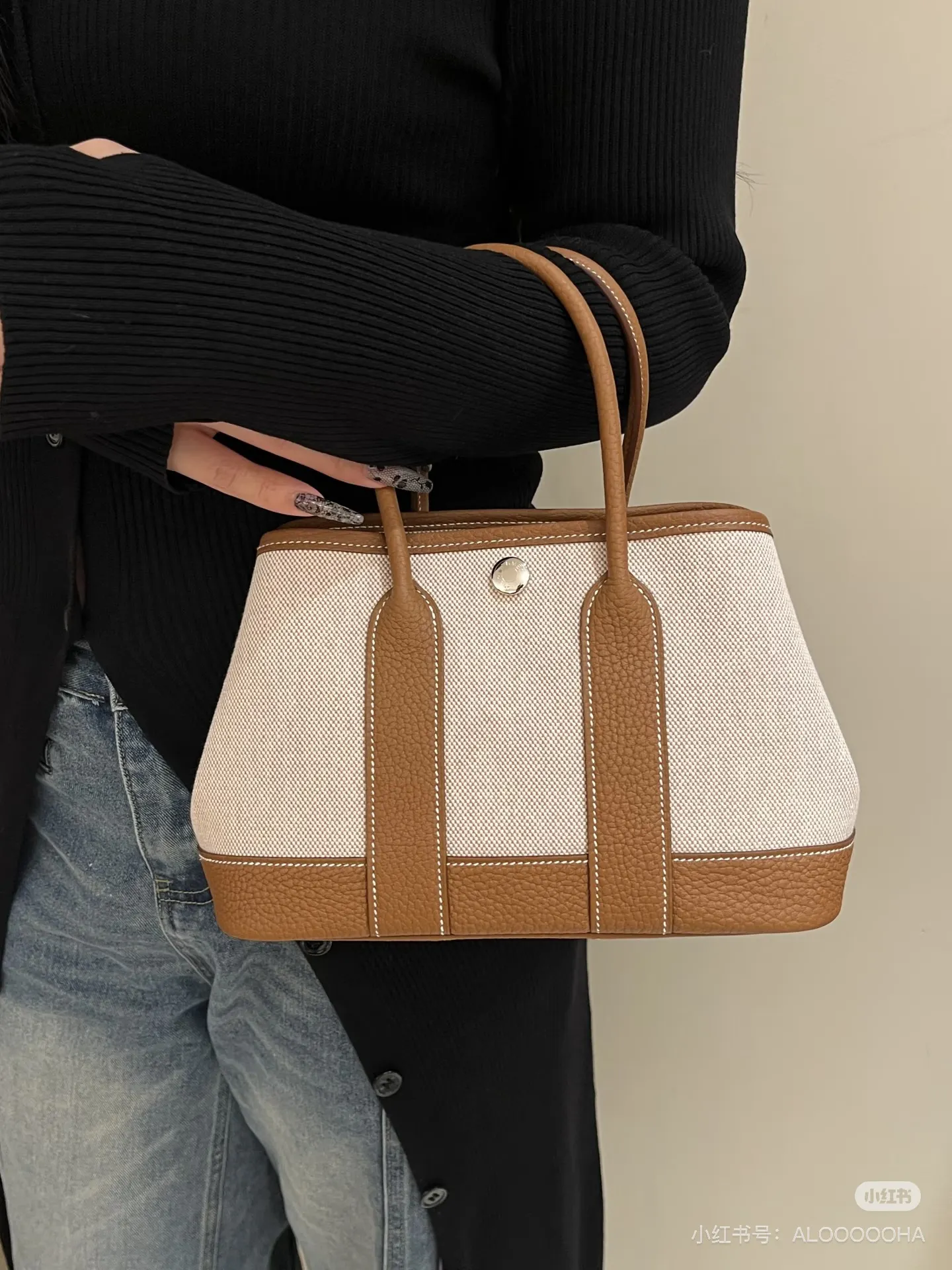 Garden Party Mini Canvas & Leather Tote D39018340 — view 2