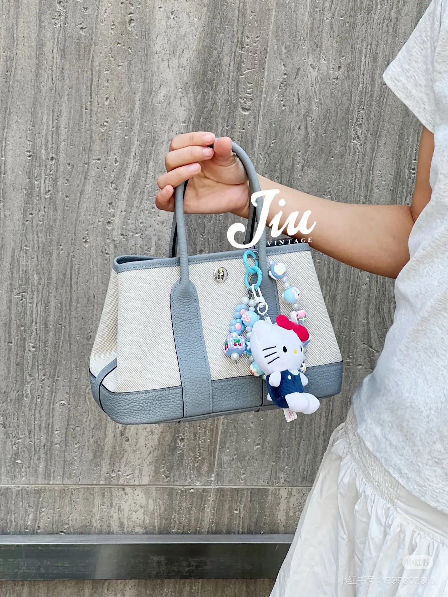 Mini Garden Party Canvas & Leather Tote D39018338 — view 2