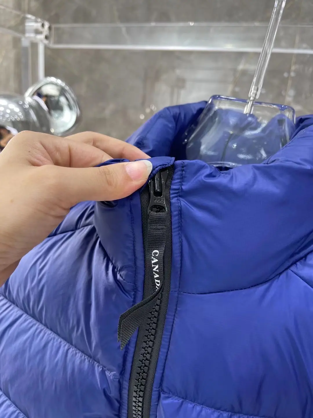Canada Goose Down-Filled Puffer Gilet D39020852 — view 3