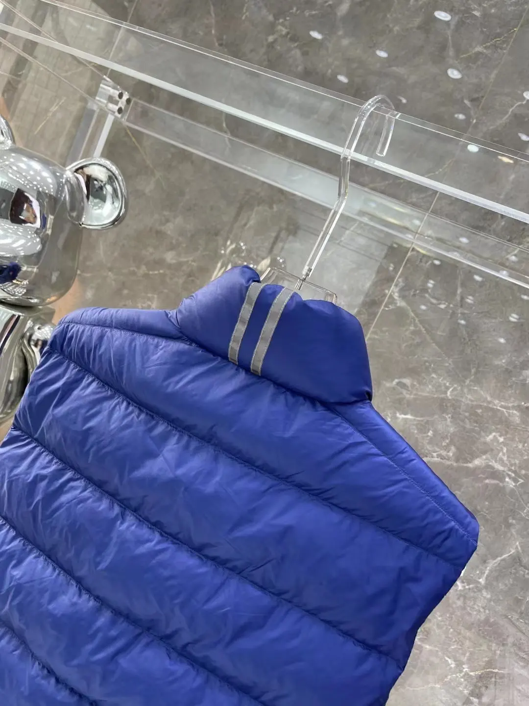 Canada Goose Down-Filled Puffer Gilet D39020852 — view 7