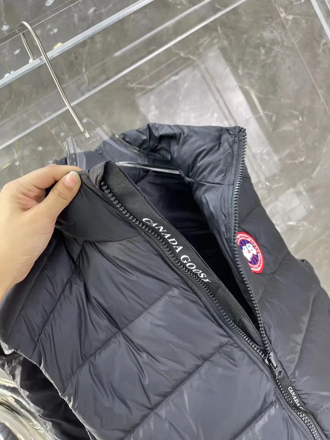 Canada Goose Quilted Down Gilet D39020853 — view 7