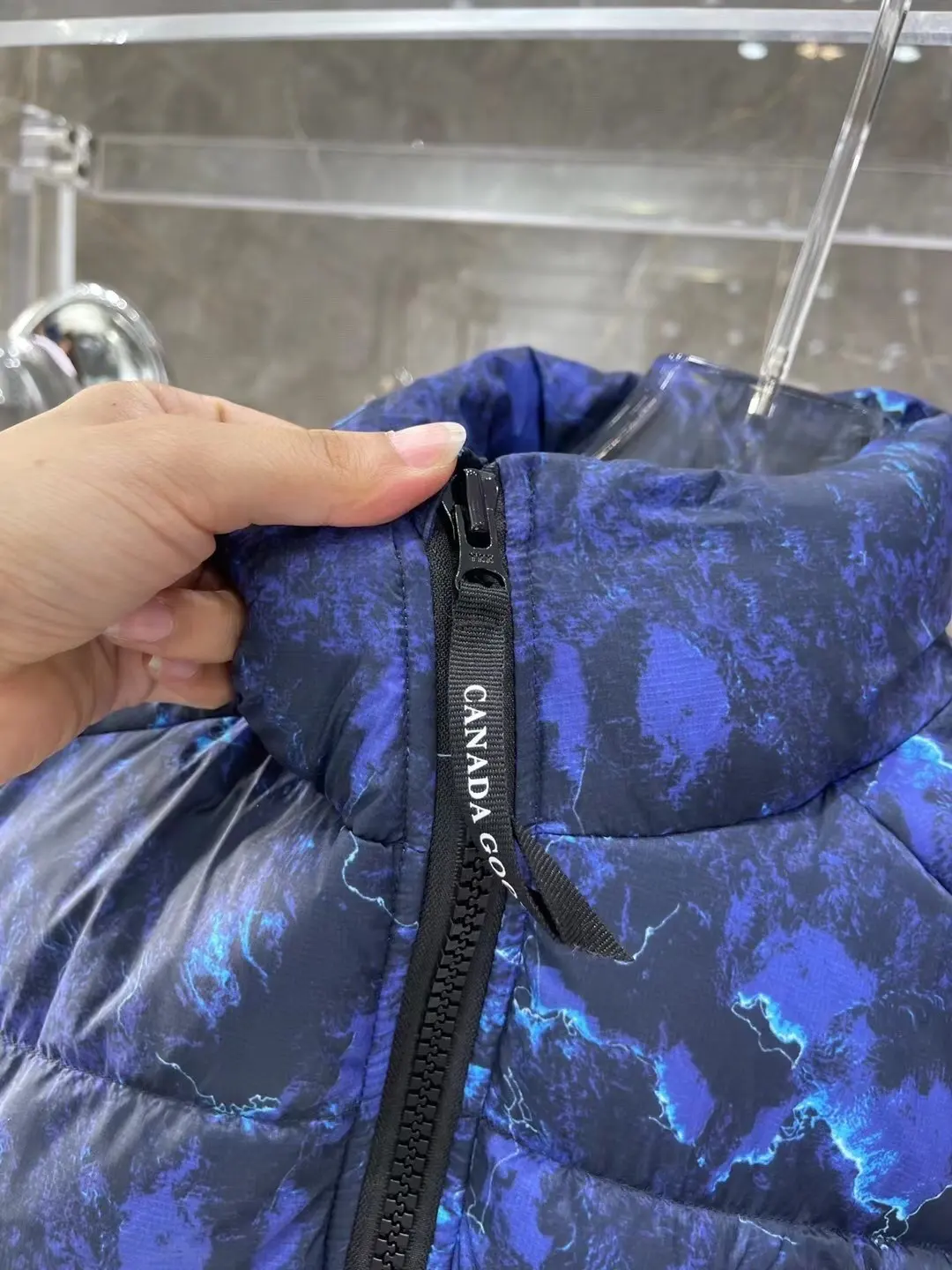 Canada Goose Down-Filled Quilted Gilet D39020850 — view 3