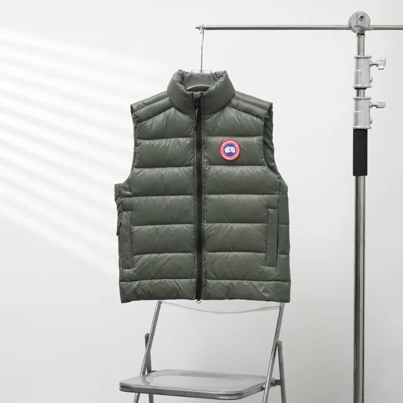 Quilted Down-Filled Gilet D39020854