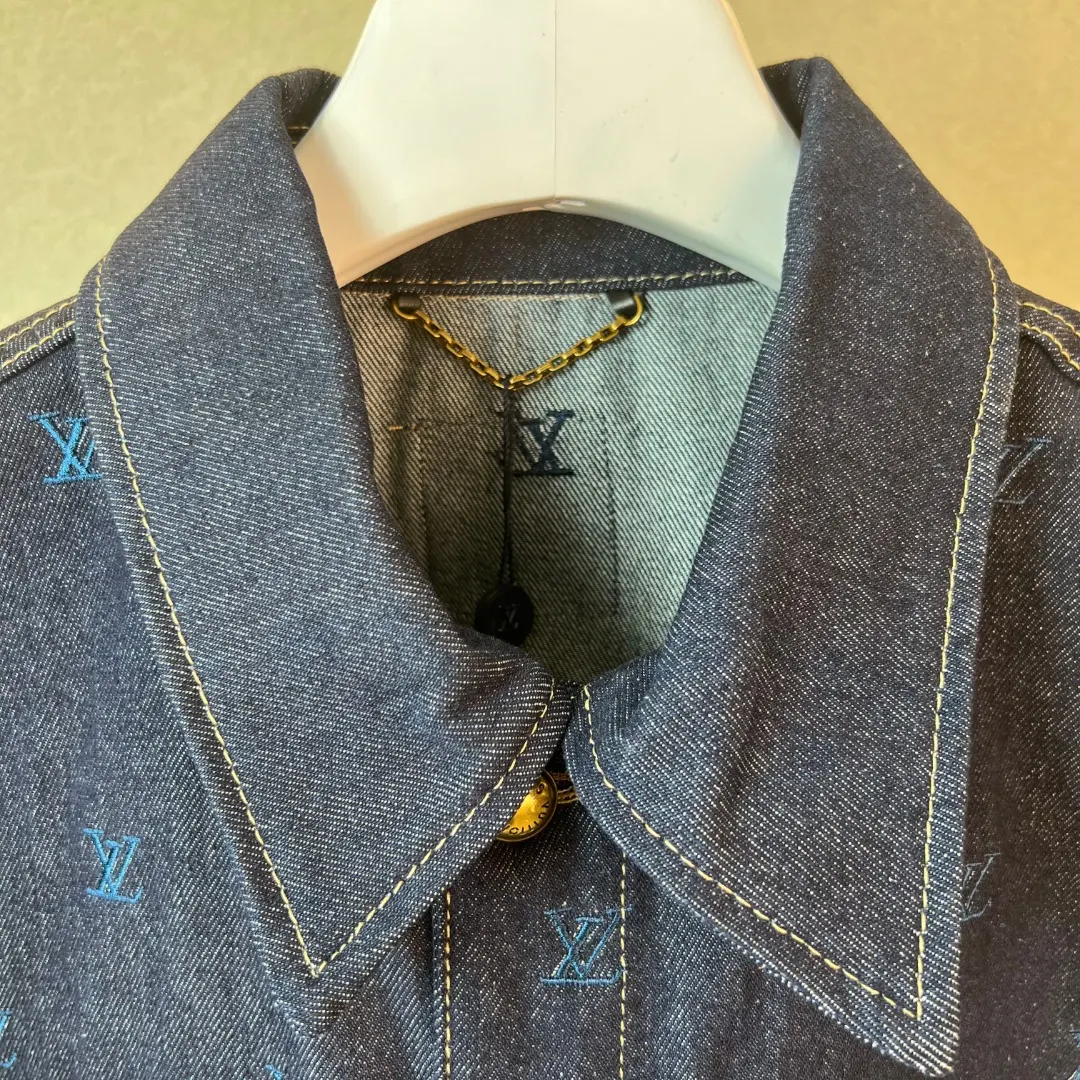 Monogram Embroidered Denim Trucker Jacket D39019270 — view 6