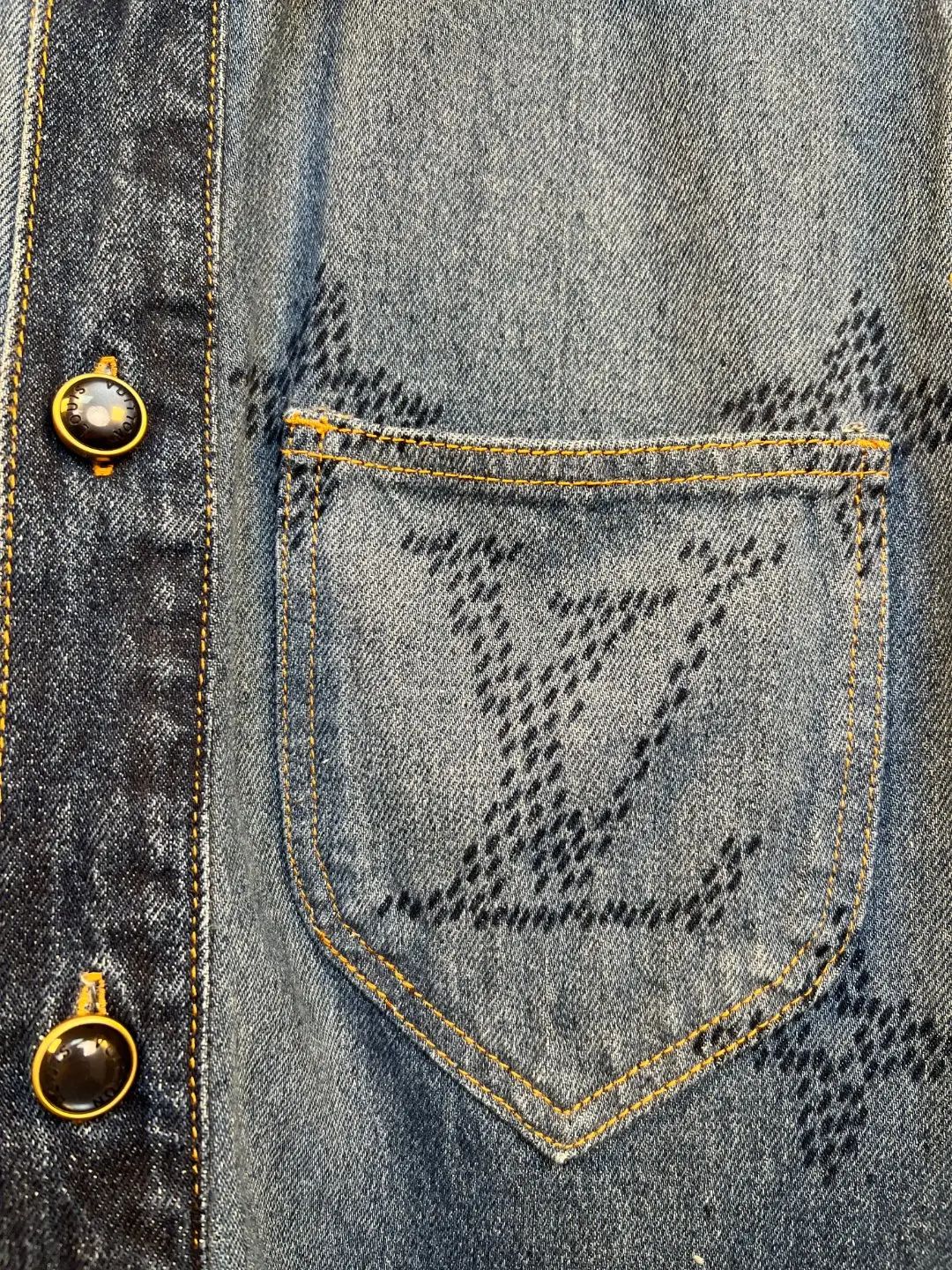 Monogram Gradient Denim Jacket D39019267 — view 2