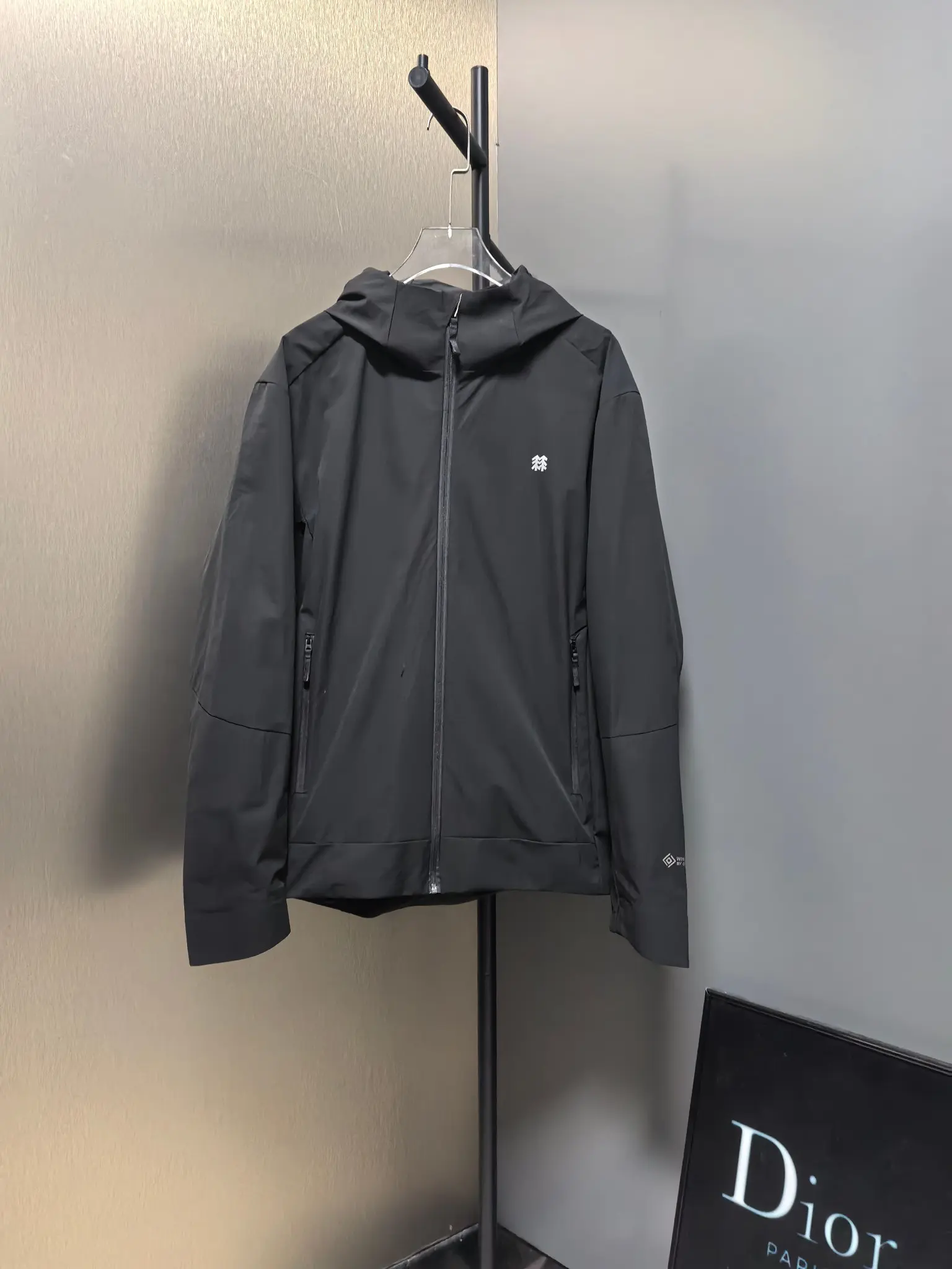 KR-Reviver GORE-TEX Windstopper Softshell Jacket D39520818