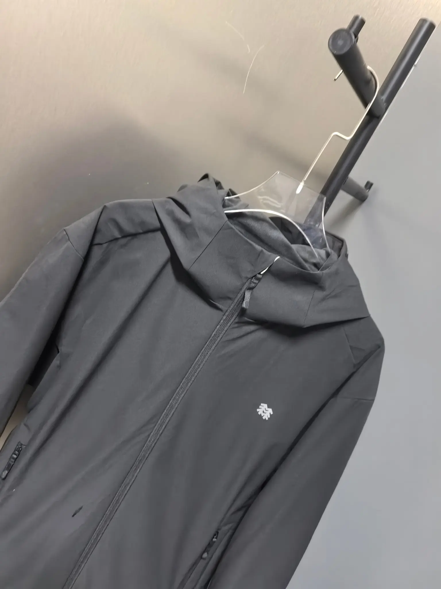 KR-Reviver GORE-TEX Windstopper Softshell Jacket D39520818 — view 8
