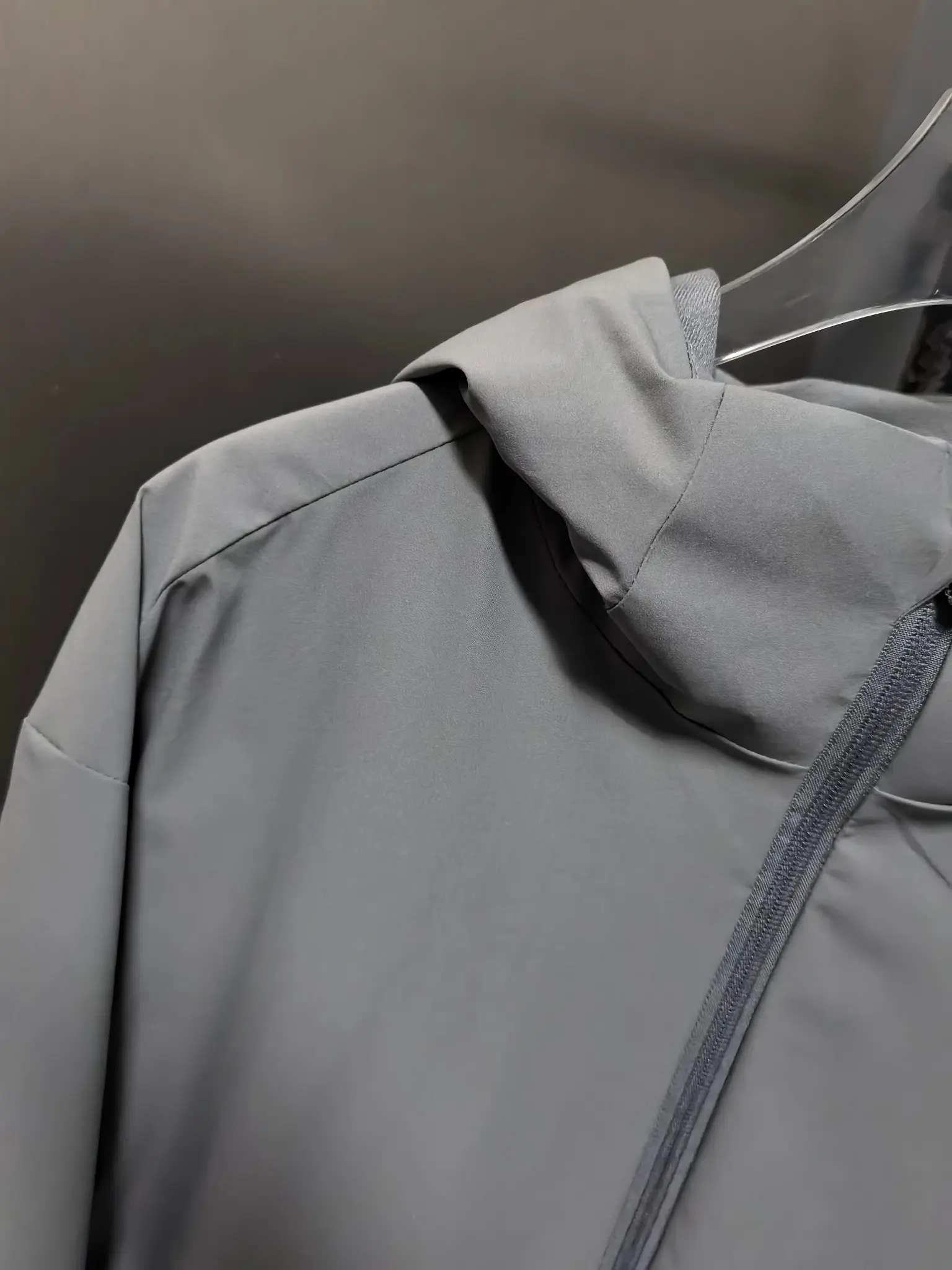 KR-Reviver GORE-TEX WINDSTOPPER Softshell Jacket D39520819 — view 2