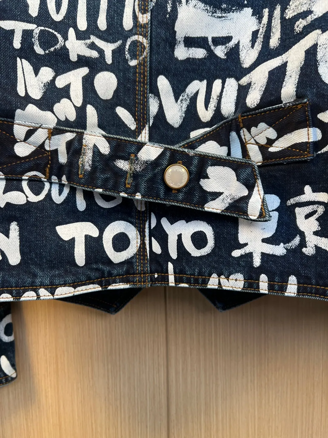 Nigo Graffiti Print Denim Padded Jacket D43019268 — view 8