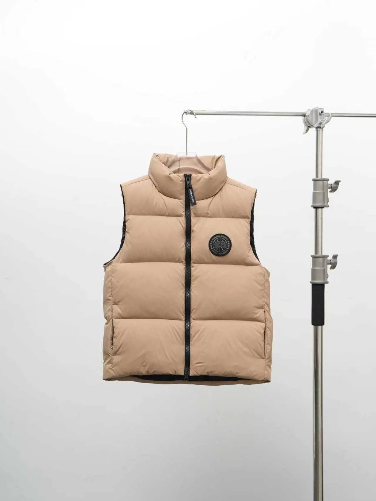 Lawrence Quilted Down Gilet D44020862