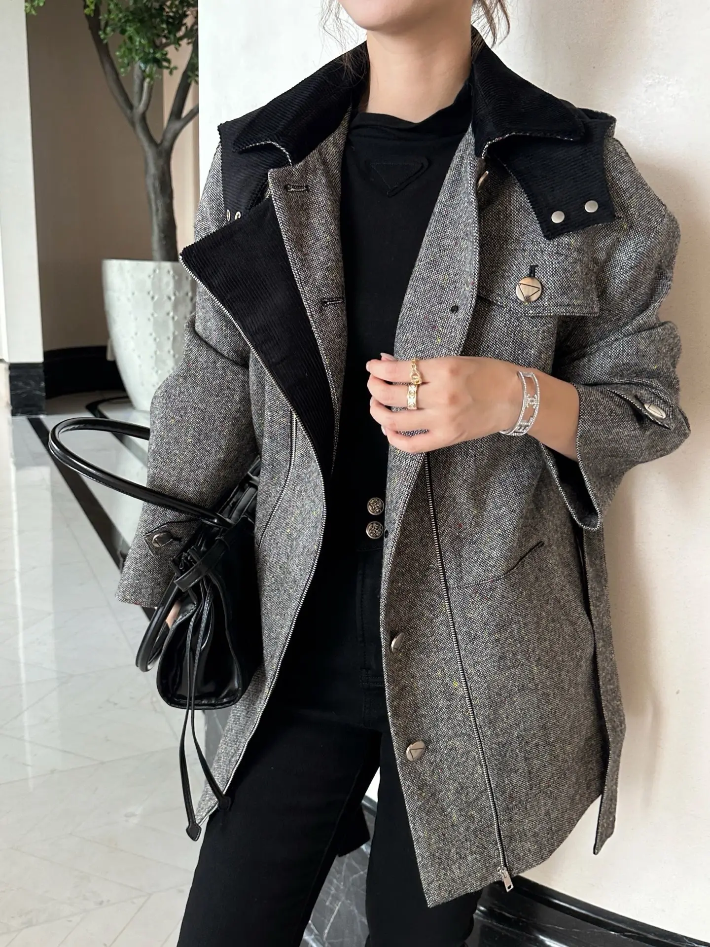 Belted Hooded Wool-Blend Coat D44522416 — view 2