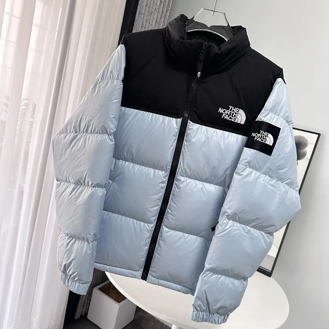 1996 Retro Nuptse Down Jacket D45020932 — view 2