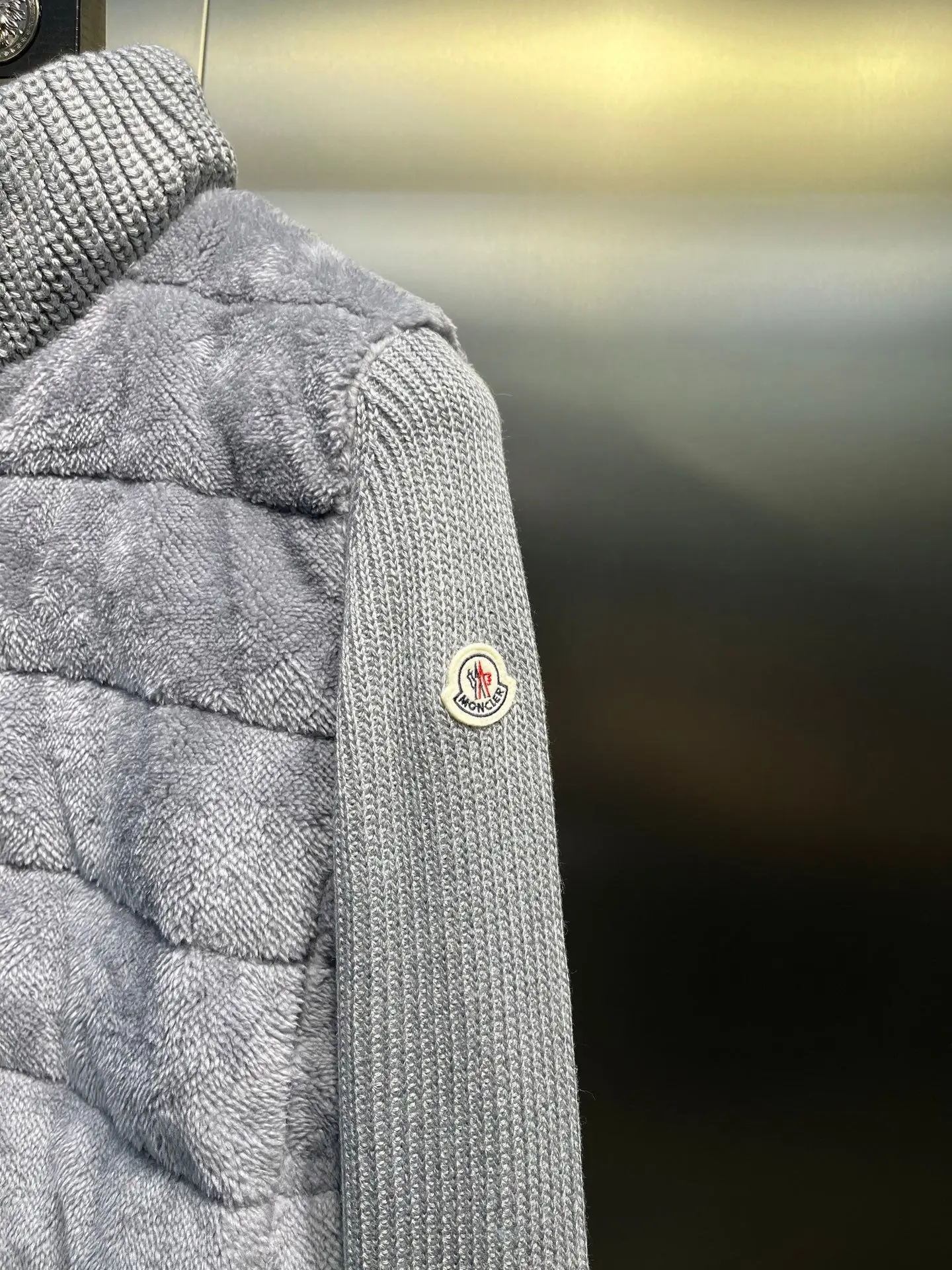Moncler Quilted Knit Cardigan Down Jacket D47020890 — view 2