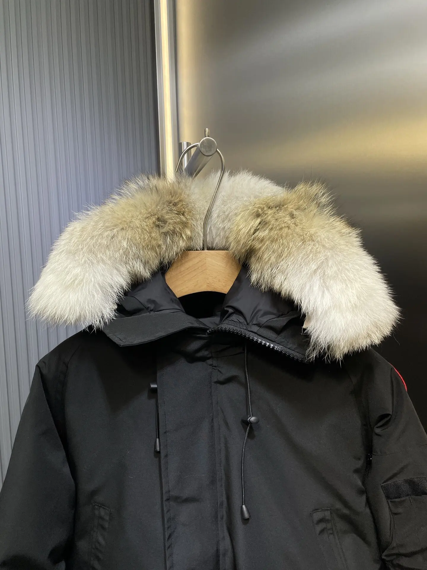 Chilliwack Fur-Trimmed Down Bomber Jacket D53020951 — view 2