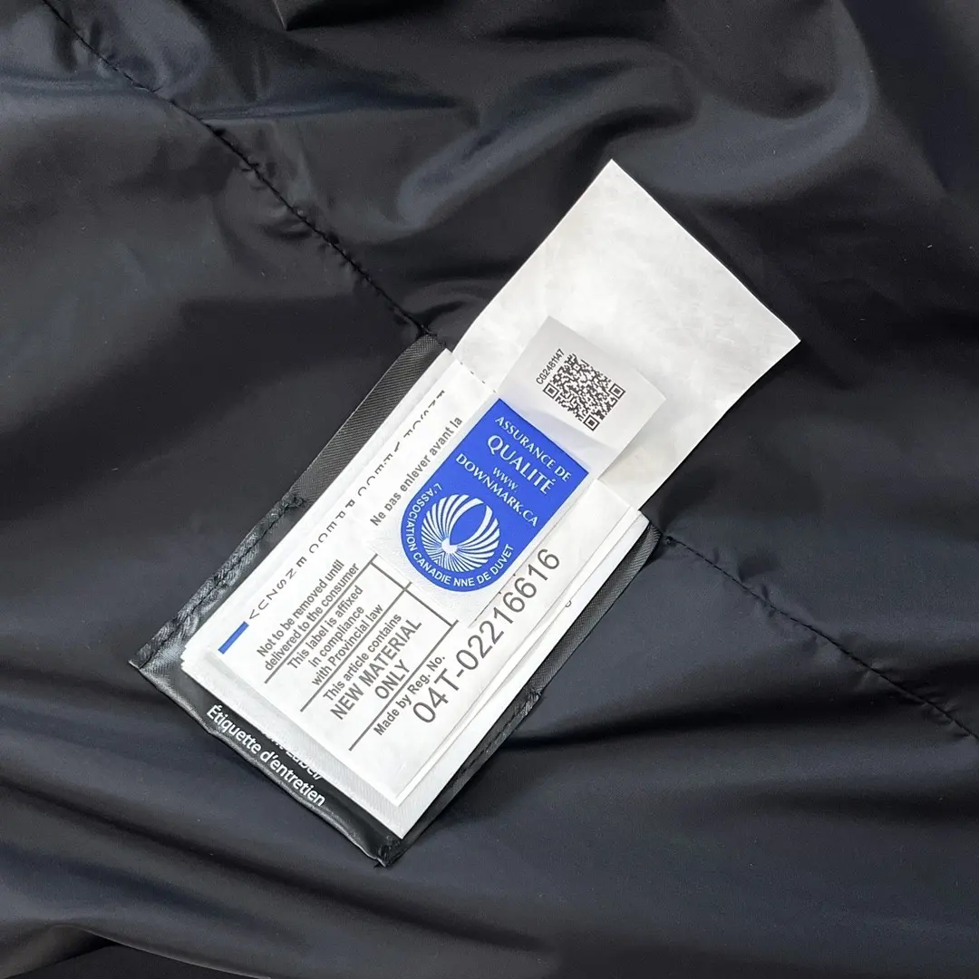 Fur-Trimmed Down-Filled Puffer Jacket D54020936 — view 9