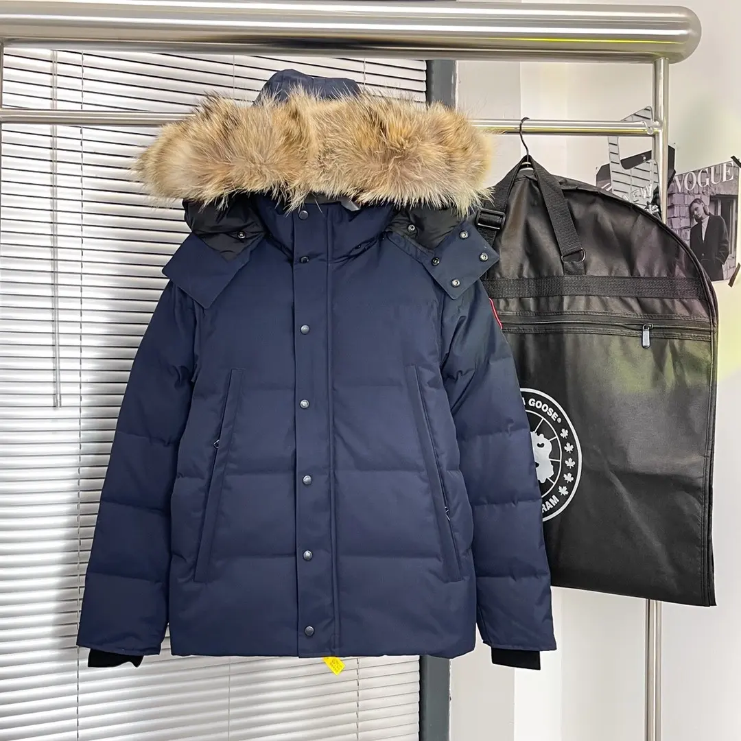 Fur-Trimmed Down-Filled Puffer Jacket D54020939