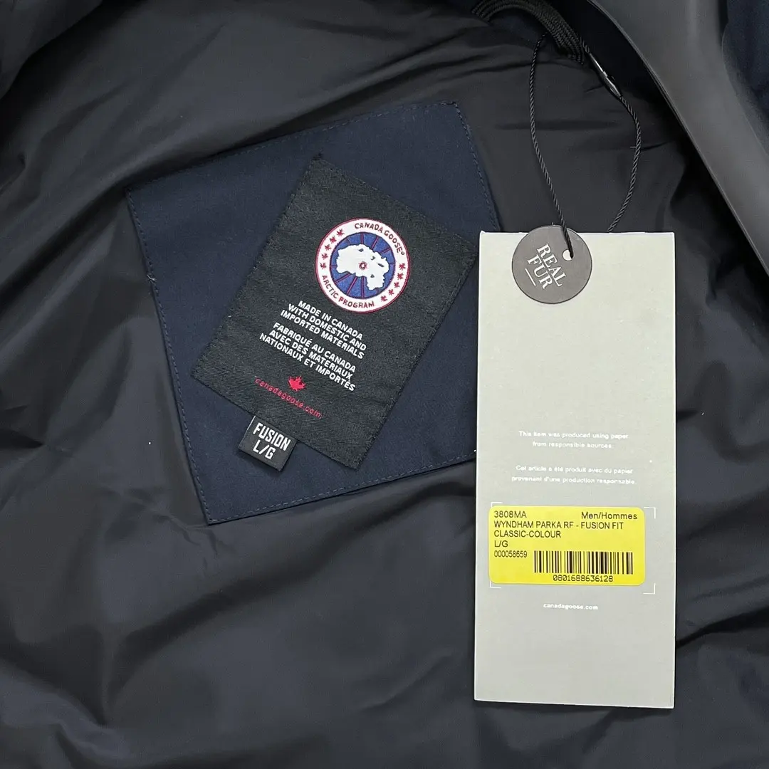 Fur-Trimmed Down-Filled Puffer Jacket D54020939 — view 7