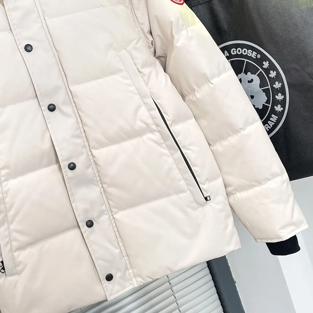 Canada Goose Fur-Trimmed Down Puffer Jacket D54020938 — view 4
