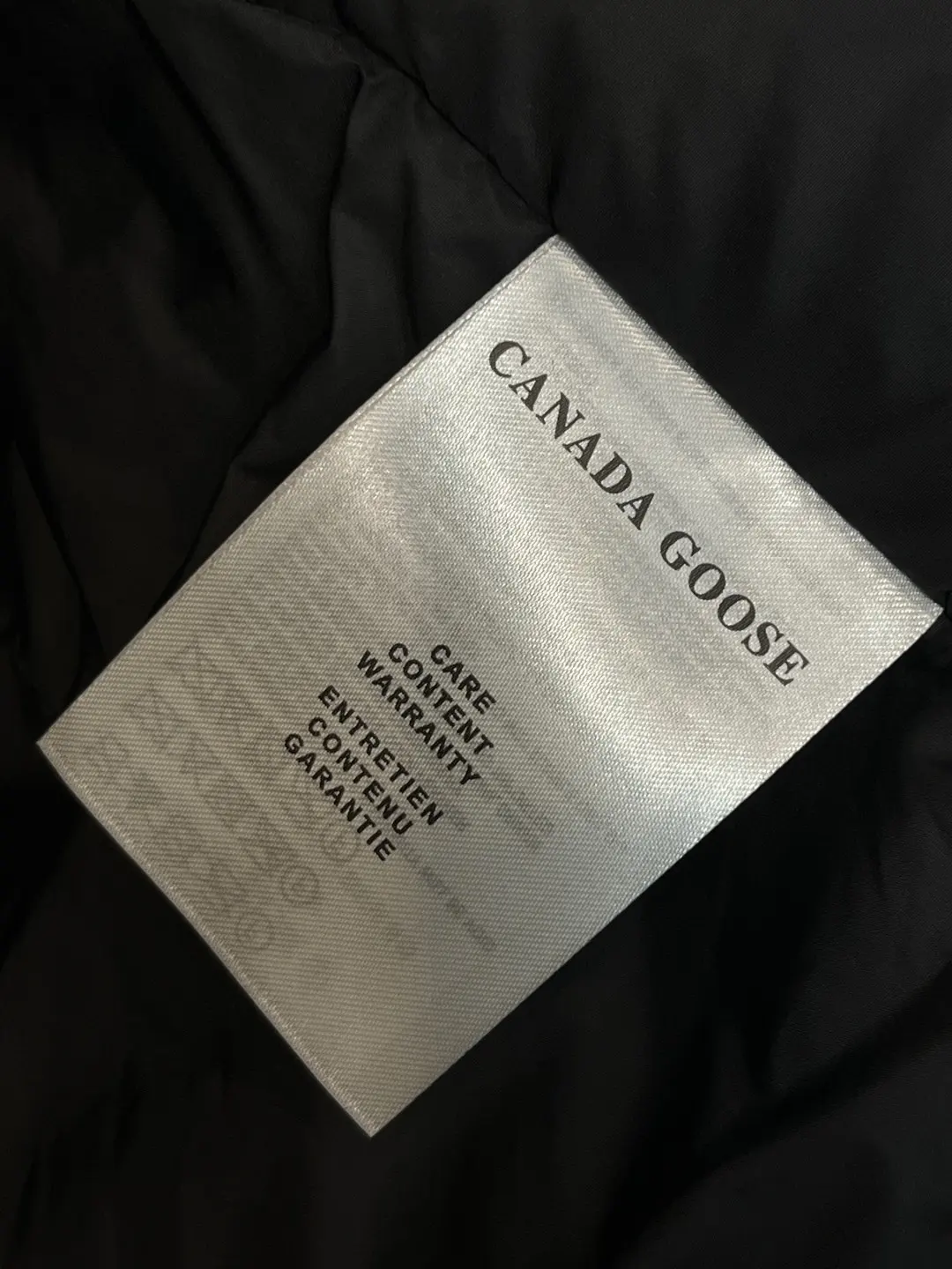 Canada Goose Stand-Collar Down Puffer Jacket D55020940 — view 9