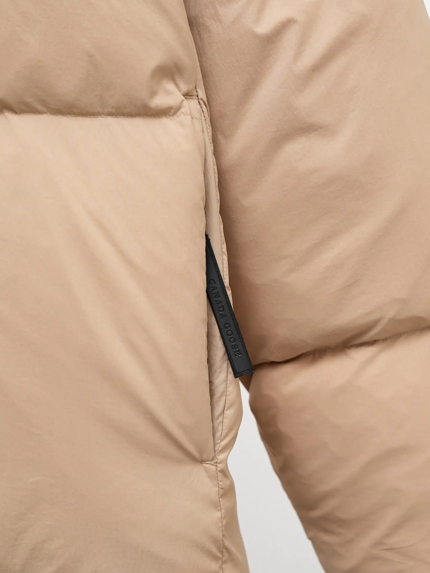 Lawrence Quilted Puffer Jacket D57020964 — view 4