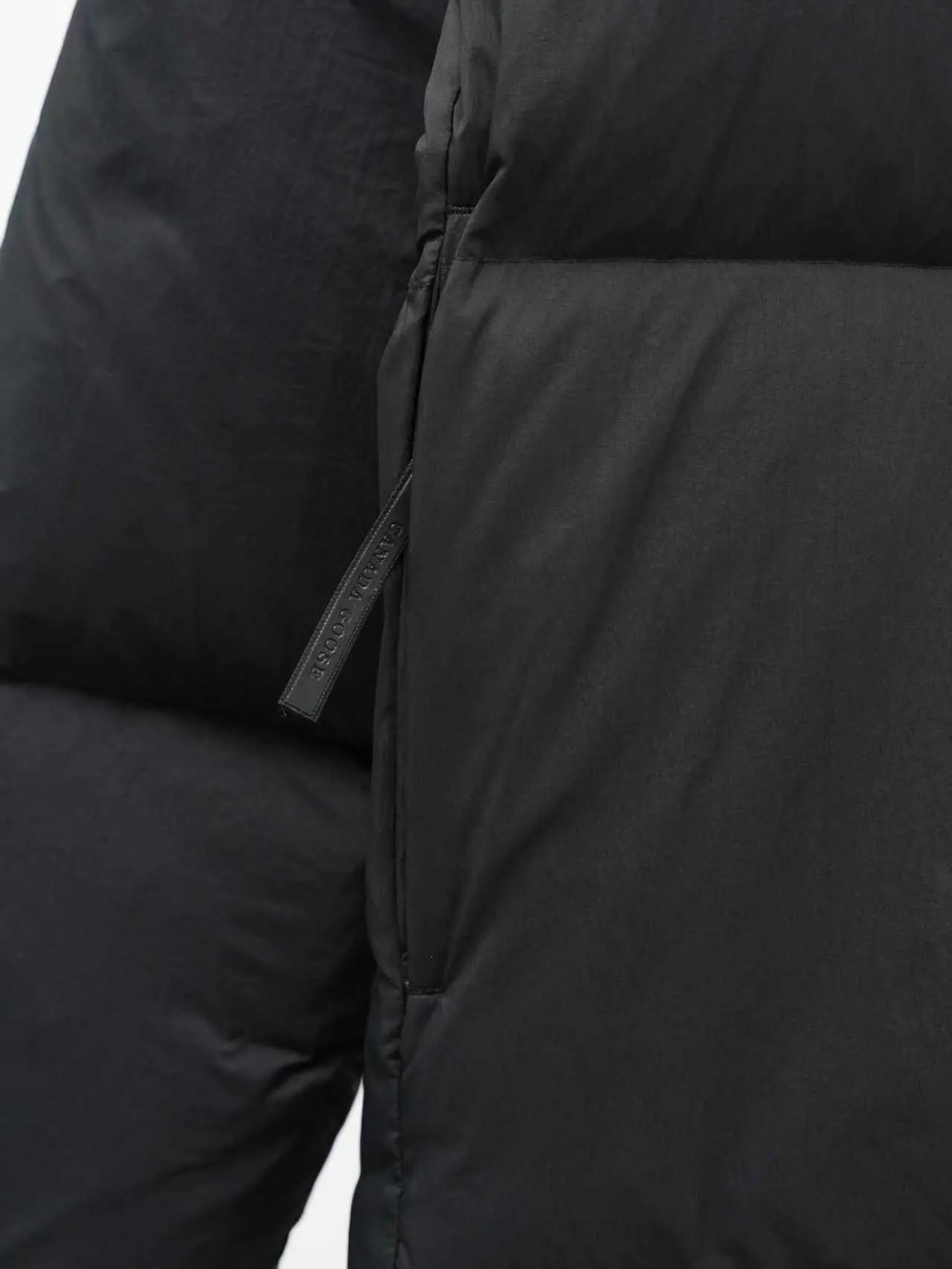 Lawrence Quilted Down Puffer Jacket D57020963 — view 4