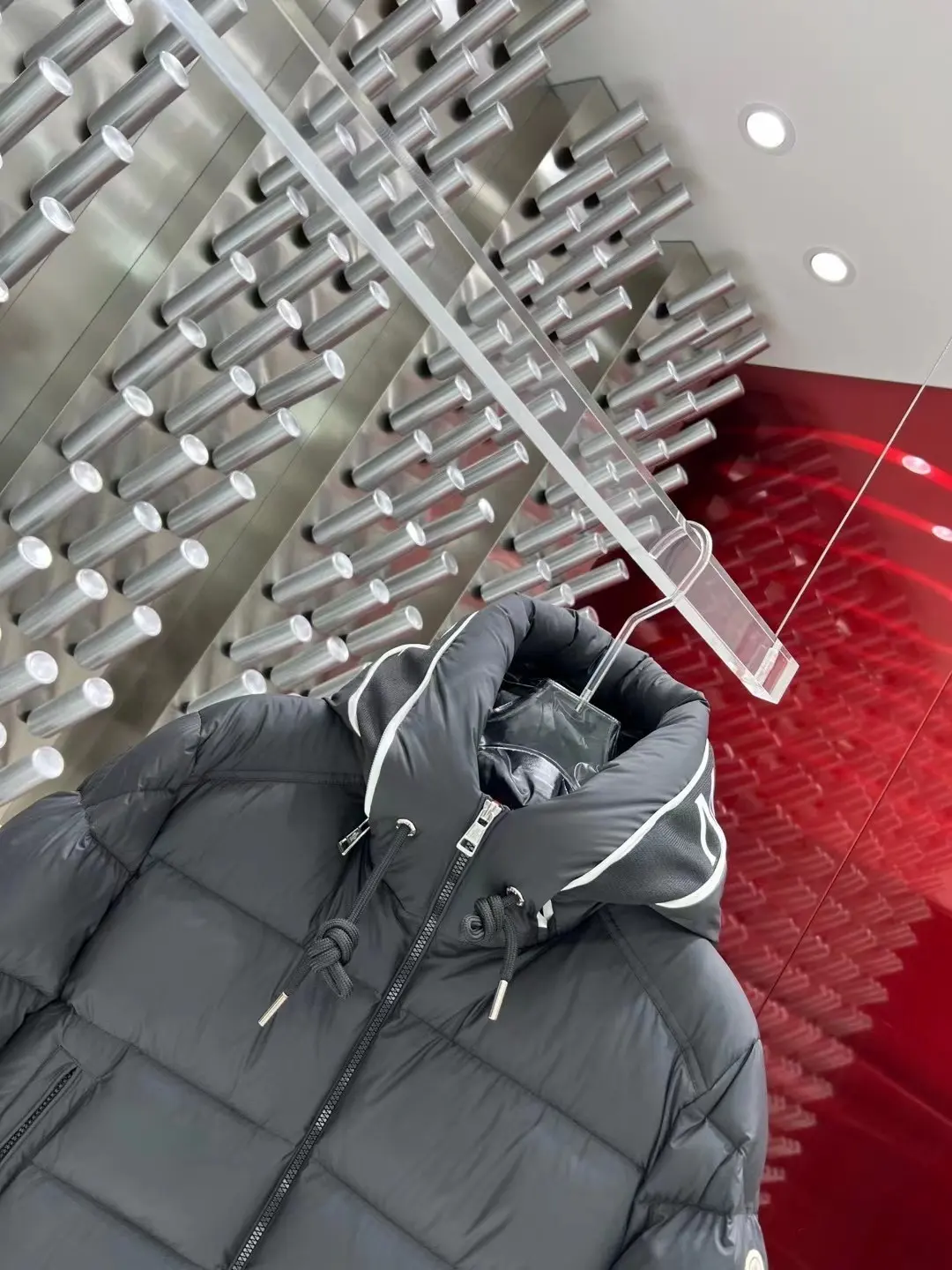 Hooded Down-Filled Puffer Jacket D57020974 — view 2