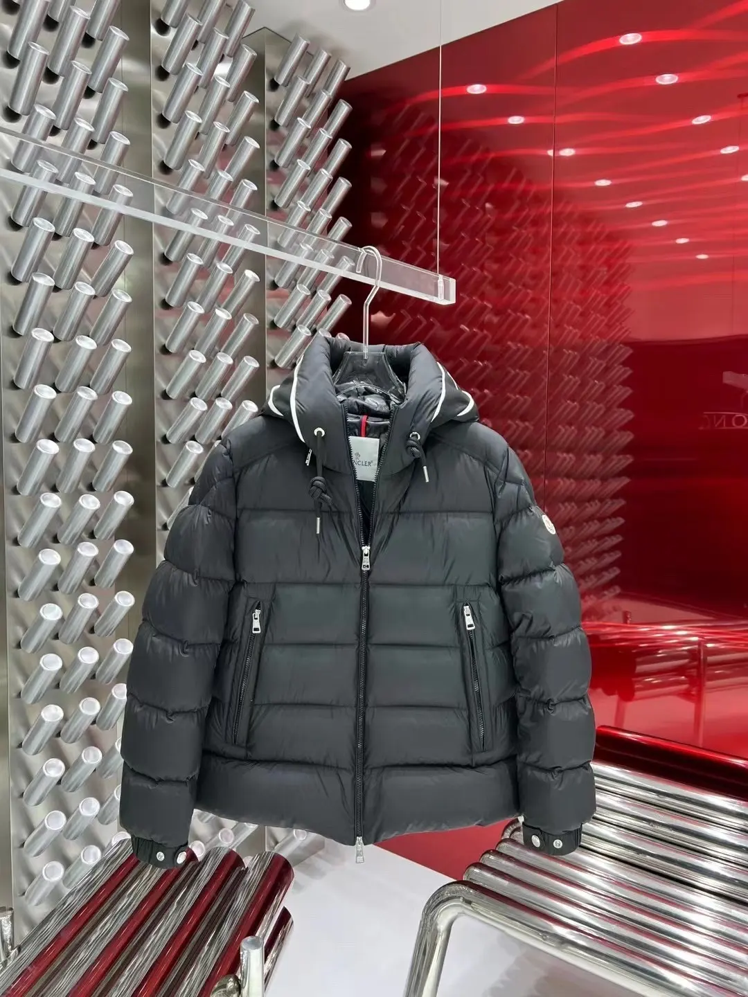 Hooded Down-Filled Puffer Jacket D57020974 — view 6