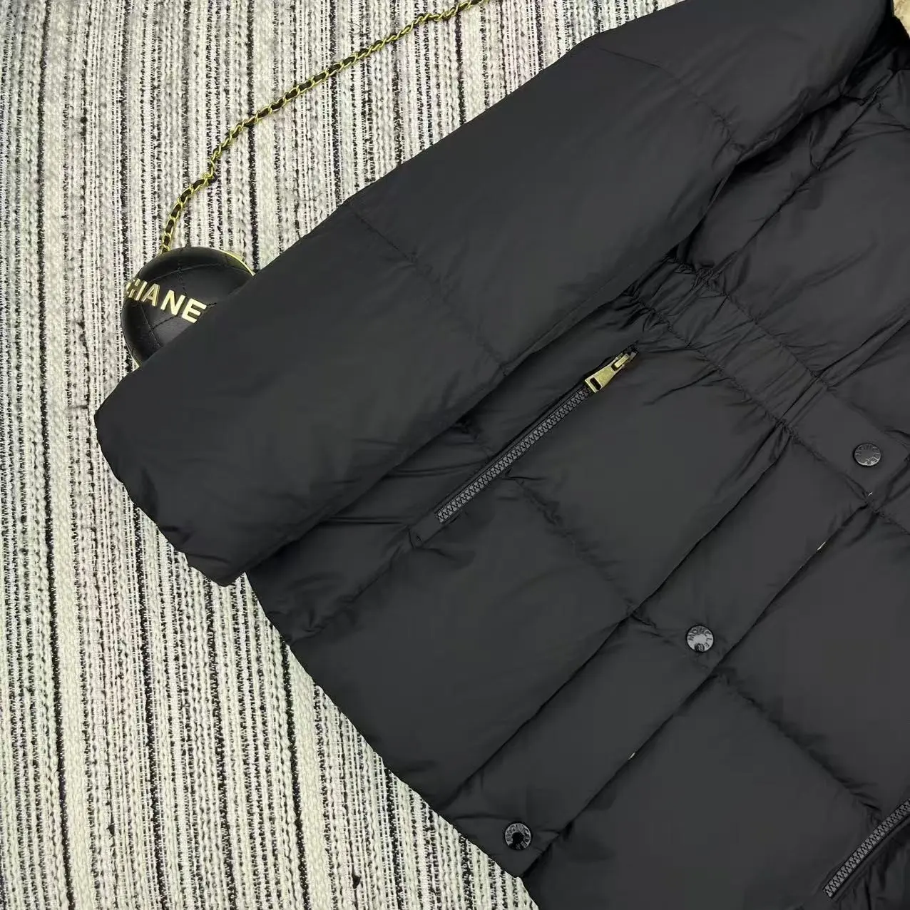 Hooded Cinched-Waist Down Puffer Jacket D59020887 — view 6