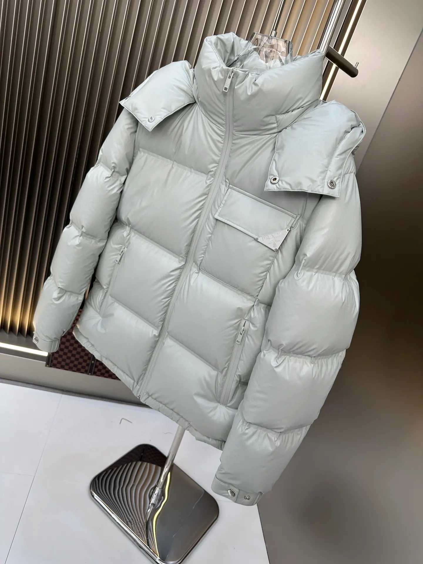 Hooded Down-Filled Puffer Jacket D59020886 — view 2