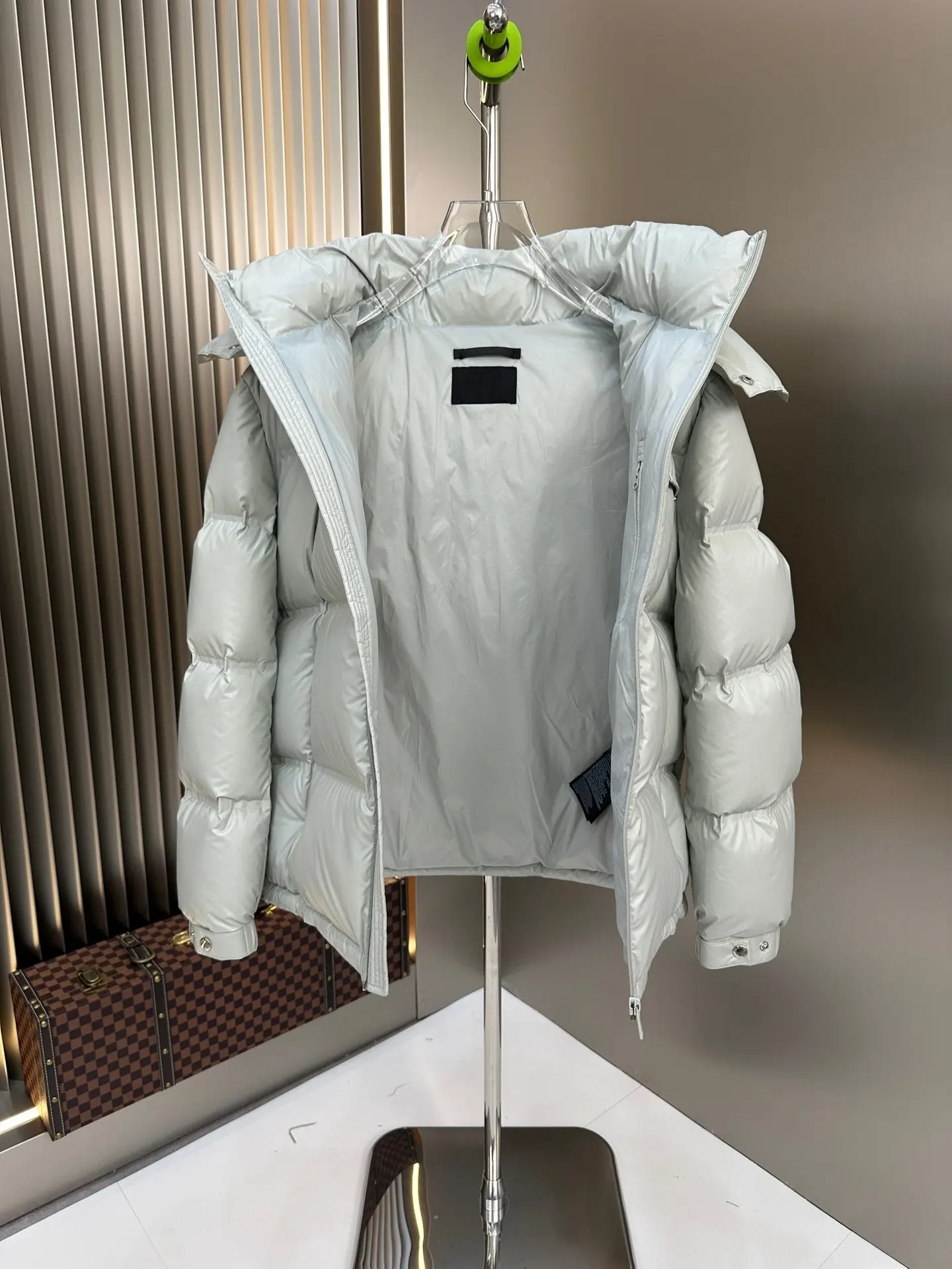 Hooded Down-Filled Puffer Jacket D59020886 — view 6