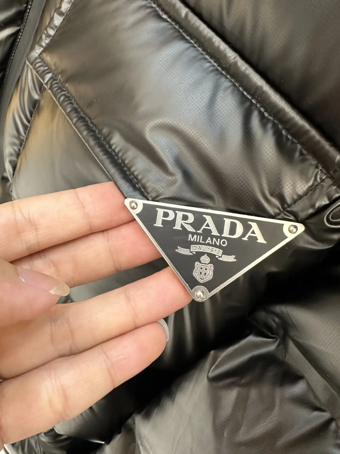Logo-Patch Down-Filled Puffer Jacket D59020884 — view 5