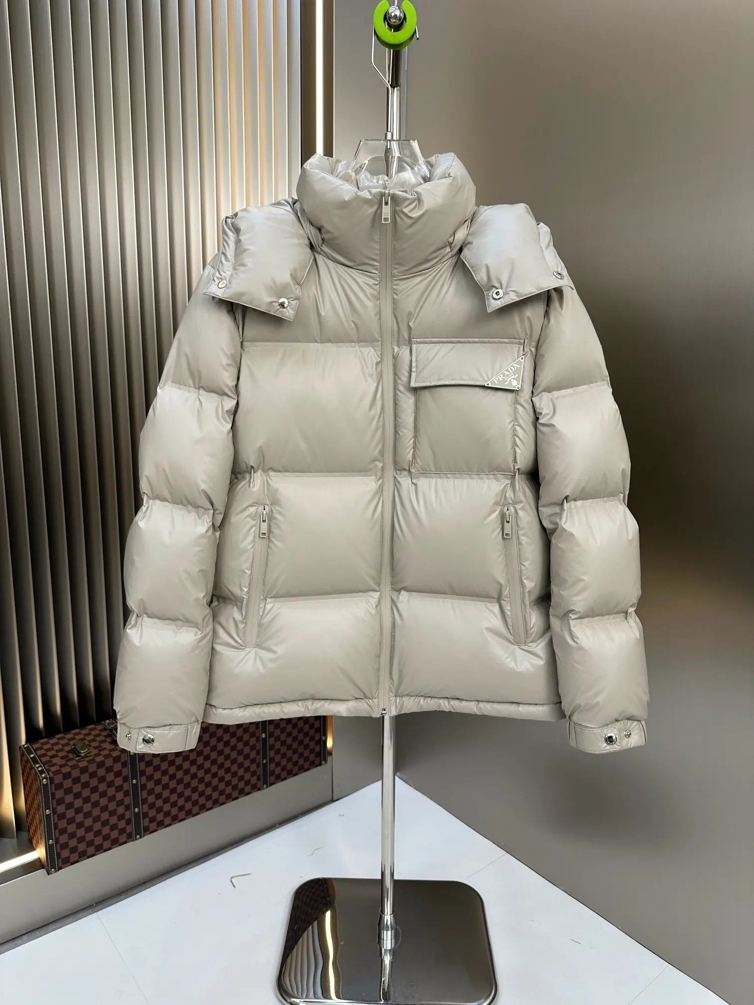 Hooded Down-Filled Puffer Jacket D59020885