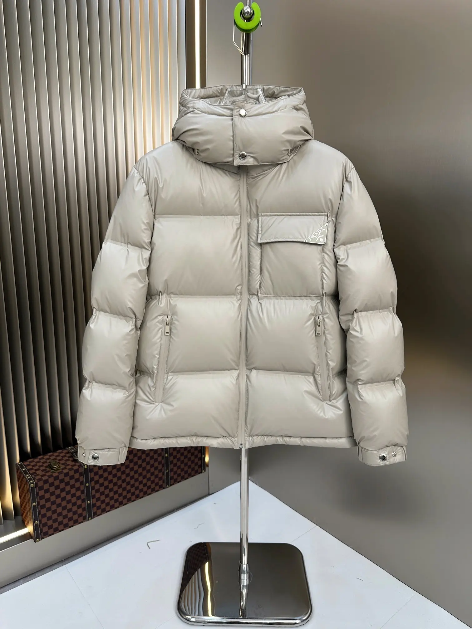 Hooded Down-Filled Puffer Jacket D59020885 — view 6