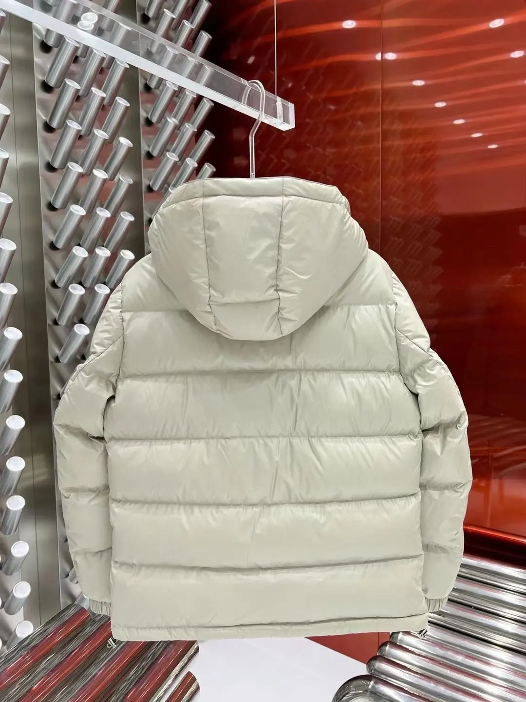 Hooded Down-Filled Puffer Jacket D59020978 — view 2